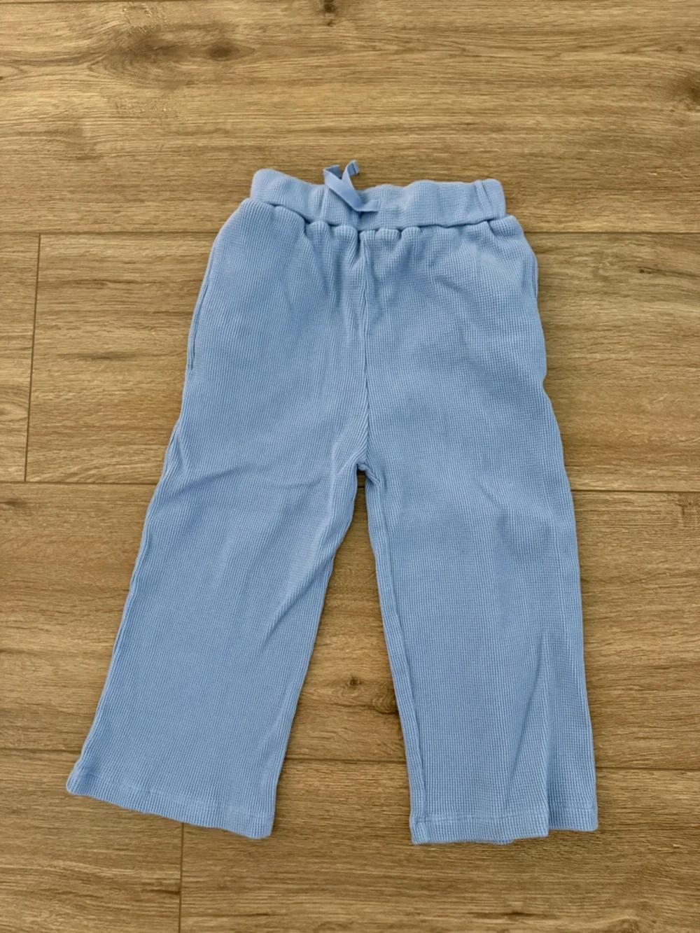 NWOT Winnie + Crew Emerson Waffle Set in Blue - 4T